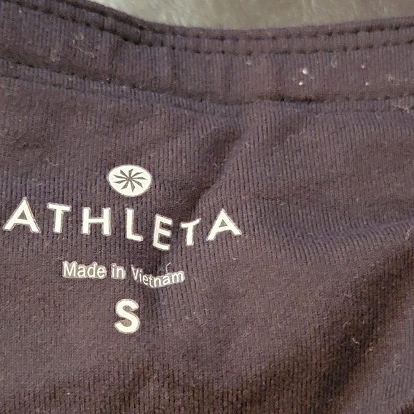 Athleta Relay Crop Reflective Leggings Gray Size S Style 862109 - Picture 6 of 8